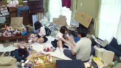 Captura de '3 Million Yen Shoot - At Home, He Films Two Virgins - First Times, Ending In Deep Creampie Keepsakes' nº 20