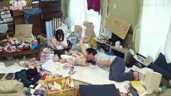Captura de '3 Million Yen Shoot - At Home, He Films Two Virgins - First Times, Ending In Deep Creampie Keepsakes' nº 62