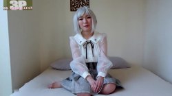 Captura de 'Doujin AV Debut - Pure Cosplayer Ahegao - Screams In Private Sex, Left Marked And Broken' nº 1