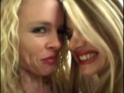 Captura de 'XXX Platinum Blondes' nº 128