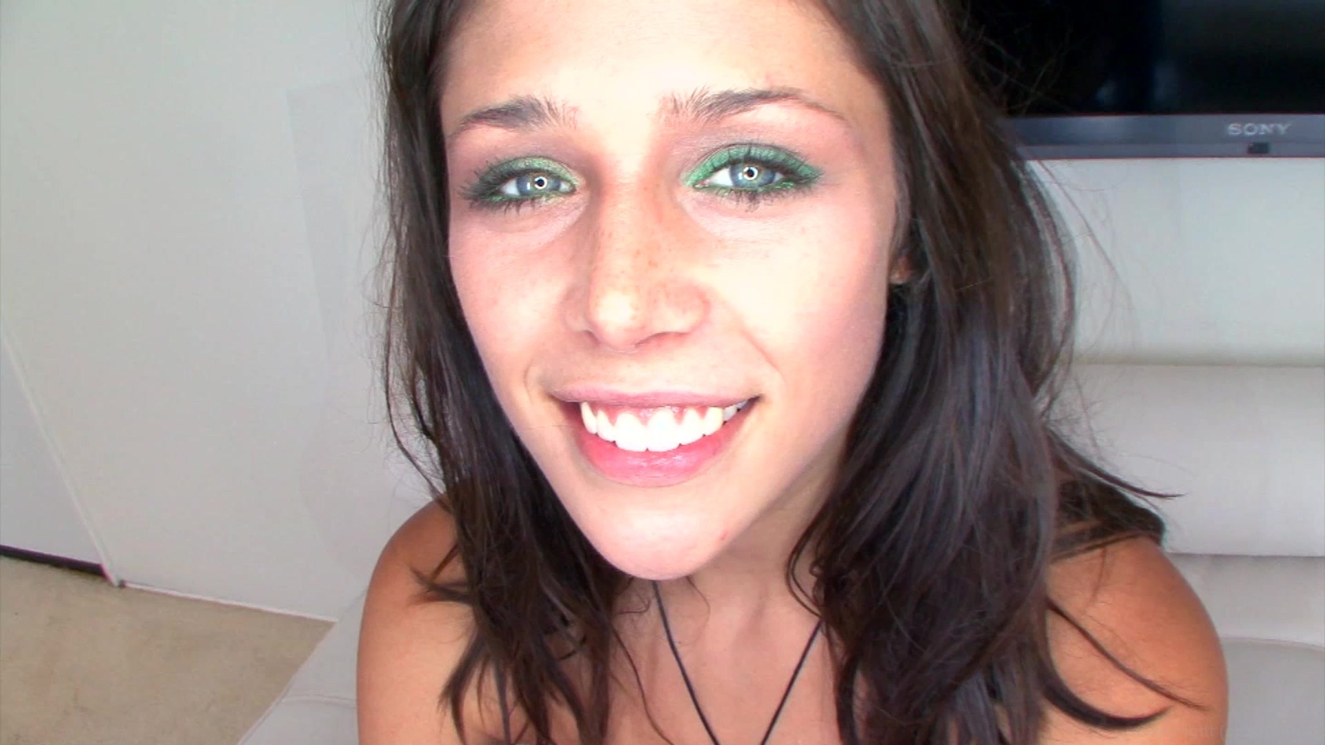 Anna Morna Pov
