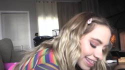 'Young Blonde Girls 5' screenshot nº 6