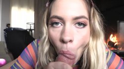 'Young Blonde Girls 5' screenshot nº 9