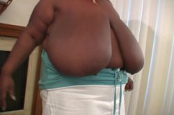 Captura de 'Big Tit Mama's House 4' nº 86