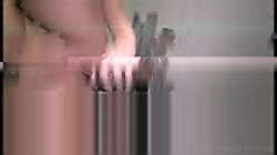 Captura de 'Interracial Gloryhole Initiations' nº 40