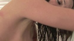 Captura de 'Monster Cock For Her Little Box 7' nº 33