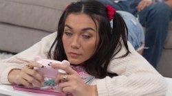 Captura de 'Ask Your Stepmom' nº 5