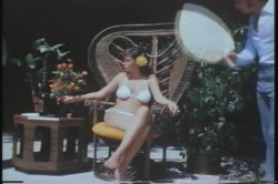 Captura de 'Anna Ventura - Ultra 80's Glamour Slut' nº 40