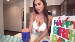 Captura de 'Bratty MILFs 2' nº 49