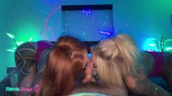 Captura de 'Danae Mari And Lacey Jayne Take Turns Riding The DJ's Cock!' nº 33