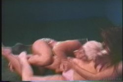 Captura de 'Candy's Big Tit Wrestling' nº 4