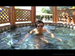 'Big White Wet Butts 4' screenshot nº 39