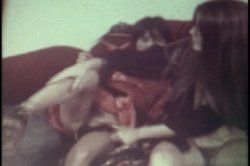 Captura de 'Lesbian Bra Busters In The 70's Vol. 3' nº 71