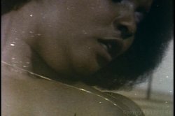 Captura de 'Lesbian Bra Busters In The 70's Vol. 3' nº 86