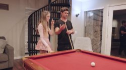 Captura de 'Strip Family Pool' nº 16