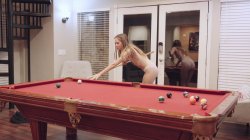 Captura de 'Strip Family Pool' nº 67