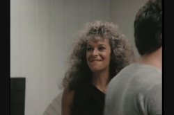 'Peeping Tom' screenshot nº 95
