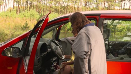 George Helps Stranded Motorist Coco Kiss In A Short Dress