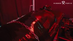 'E-Play for the Rubberslave in Bodybag and Heavy Rubber Mask' screenshot nº 27