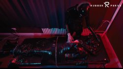 'E-Play for the Rubberslave in Bodybag and Heavy Rubber Mask' screenshot nº 87