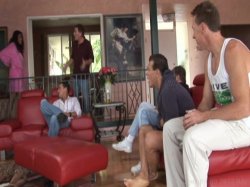 'Hairy Anal Squirting Gang Bang' screenshot nº 51