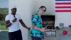 Captura de 'A Hotdog in Her Buns' nº 9
