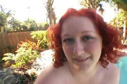 Captura de 'Poolside Plumpers' nº 29