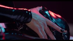 'Full Rubber Couple Cuddle' screenshot nº 51