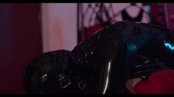'Full Rubber Couple Cuddle' screenshot nº 69