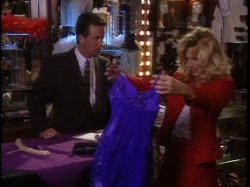 Captura de 'Candida Royalle's One Size Fits All' nº 5