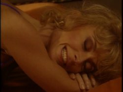 Captura de 'Candida Royalle's One Size Fits All' nº 78