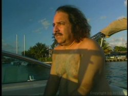Captura de 'Al Goldstein & Ron Jeremy are Screwed' nº 98