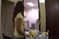 Captura de 'Young Tight Latinas 16' nº 57