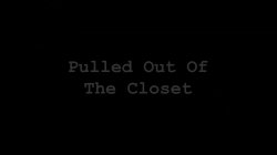 'Pulled Out of the Closet' screenshot nº 1