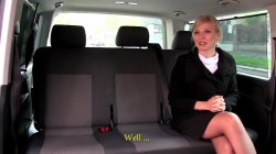 'Backseat Blonde MILFs' screenshot nº 127
