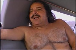 'Ron Jeremy on the Loose Venice Beach' screenshot nº 70