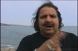 'Ron Jeremy on the Loose Venice Beach' screenshot nº 127