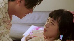 Captura de 'Yuli and Her New Friend Go Back to His Place and She Sucks His Dick' nº 25