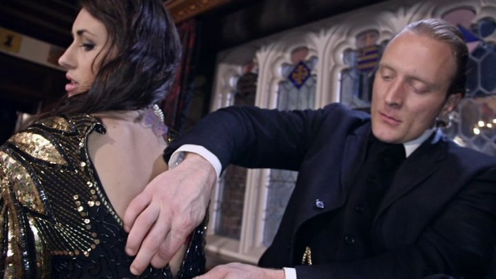 Волжскийдің жалаңаш суреттері