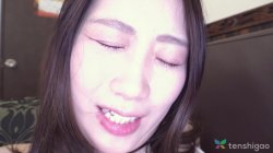'Azusa Ono Is a Housewife Who Goes Behind Her Husbands Back to Be a Pornstar' screenshot nº 60