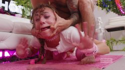 Captura de 'Hookup Hotshot: Internet Sex Addicts Vol. 4' nº 48