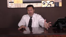 Captura de 'Your Wife & Your Boss: Cuckold Blowjob' nº 11