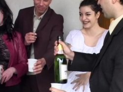 Captura de 'Tutti sposi con la moglie del prosi' nº 16