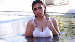 Captura de '25 Sexiest Boobs Ever! Vol. 2' nº 50