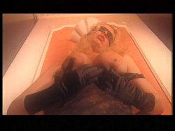 Captura de 'Alessandra la donna che adora il sesso' nº 10