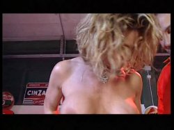Captura de 'Alessandra la donna che adora il sesso' nº 102