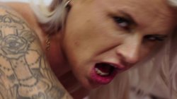 'Up Close 11' screenshot nº 138
