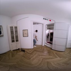 'Setting a Panty Trap' screenshot nº 4