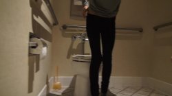 Captura de 'Bathroom Sluts' nº 29