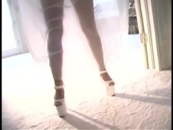 Captura de 'V. I. P. - Taylor Wane' nº 20